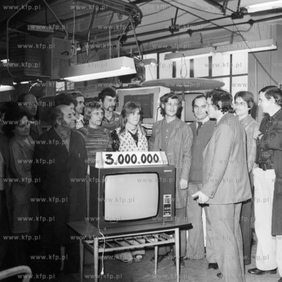 Linia produkcyjna Gdańskich Zakładów Elektronicznych...
