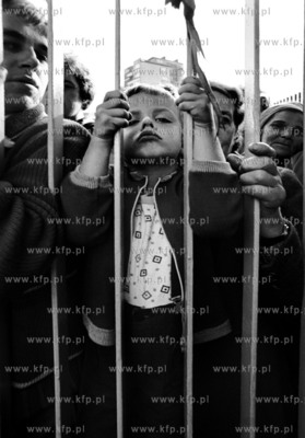 Strajk w Stoczni Gdanskiej im Lenina. Nz. mieszkancy...