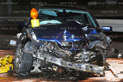 Dogroznego wypadku drogowego doszlo w niedziele wieczorem...