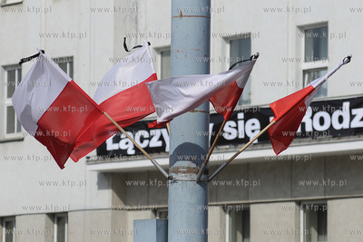 Na znak zaloby w po tragicznej smierci czterech lotnikow...
