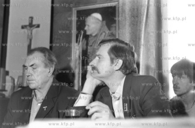 Delegacja Solidarnosci w siedzibie KIKw Warszawie przed...