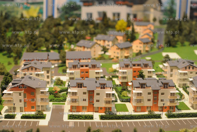 Wiosenna odslona Targow Mieszkaniowych "tabelaofert.pl"...