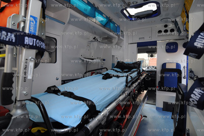 Dwie nowoczene karetki otrzymalo pogotowie ratunkowe...