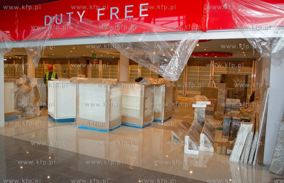 Lotnisko im Lech Walesy w Gdansku - Rebiechowie. Nowo...