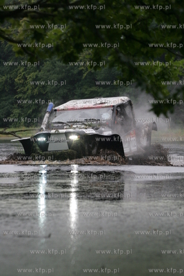 Coval - Puchar Off Road PL 2012 w Choczewie. Rajd samochodów...