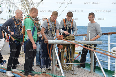 Dzien na Darze Mlodziezy ze studentami Akademii Morskiej...