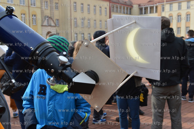 Happening astronomiczny w Akademii Marynarki Wojennej...