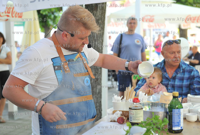 Sopot. Kawiarnia Letnia Kolo Molo. Orange Kino Letnie....