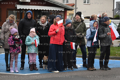 Rumia. Parada z okazji 106. rocznicy odzyskania niepodleg?o?ci...