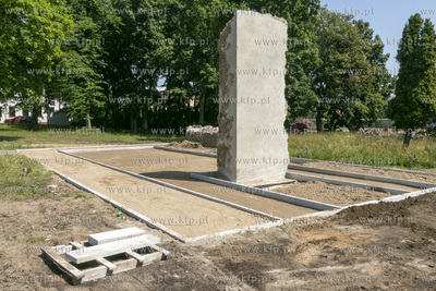 Budowa Miejsca Pamięci Zbrodni Katyńskiej na terenie...