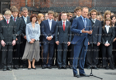 Inauguracja roku szkolnego z udzialem premiera Donalda...