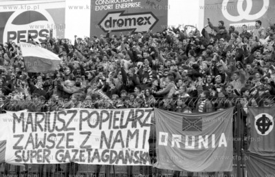 KIbice na meczu derbowym Lechia Gdansk - Baltyk Gdynia....