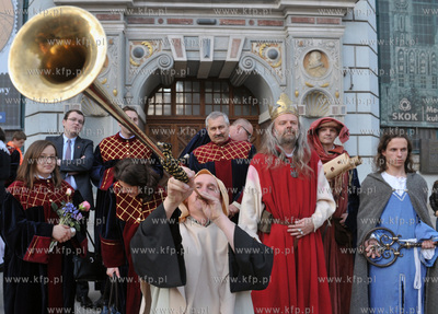 Gdansk. Parada Swieta Miasta ktora oficjalnie rozpoczela...