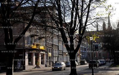 Gdansk. Ul. Grobla. W oddali Kaplica Krolewska. 13.11.2013...