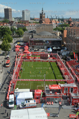 Final turnieju pilkarskiego Coca-Cola Cup na Targu...