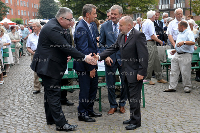 Gdansk. Plac Obronców Poczty Polskiej w Gdansku. Uroczystosci...
