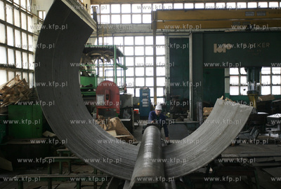 Gdynia. Stocznia Remontowa  Nauta S.A. Nz walcownia.
24.06.2006
fot....