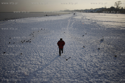 Sopot. Plaza.
28.12.2010
fot.Krzysztof Mystkowski...