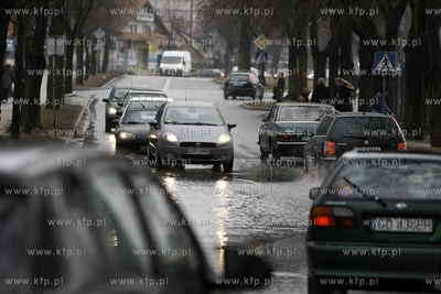 Gdańsk Żabianka. Niedrożna studzienka przyczyną...