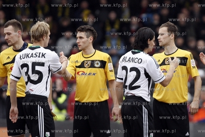 Wejherowo. Cwiercfinal Pucharu Polski w pilce noznej...