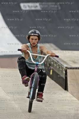 Gdansk. Plac Zebran Ludowych. Baltic Games -  Festival...