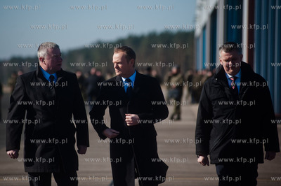 Siemirowice. 44 Baza Lotnictwa Morskiego. Wizyta premiara...