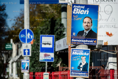 Gdynia. Kampania wyborcza do samorzadu. Plakaty wyborcze...