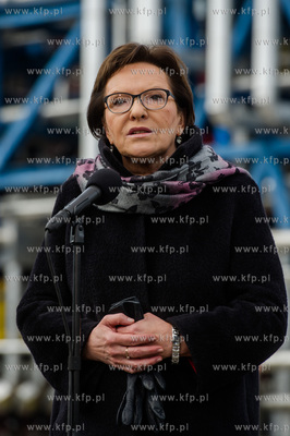 Gdansk. Wizyta Premier RP Ewy Kopacz w siedzibie Grupy...
