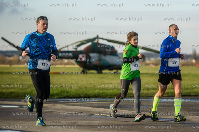49 Baza Lotnicza w Pruszczu Gdańskim. Bieg Niepodległości.
12.11.2016
fot....