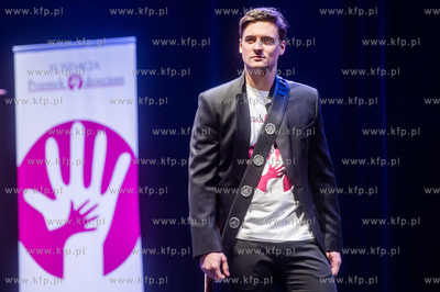 Gdańsk. Sala Teatralna Domu Technika NOT. Charytatywny...