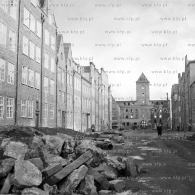 Remont ulicy Szerokiej w Gdańsku. 
1960
0004742z_1960
Fot....