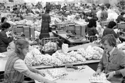 Linia produkcyjna w Wejherowskich Zakładach Przemysłu...