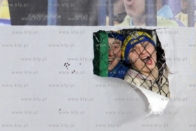 Mecz Ekstraklasy Arka Gdynia vs Cracovia Krakow na...