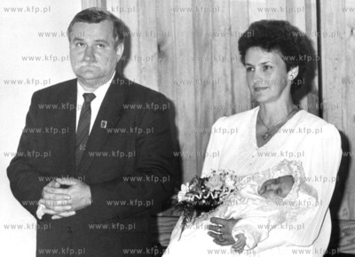 Chrzest Weroniki , corki Bogdana i Agnieszki Walesow...