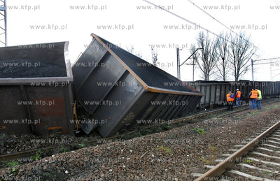Szczecin / Dalaszewo. Wykolejenie się pociągu towarowego...