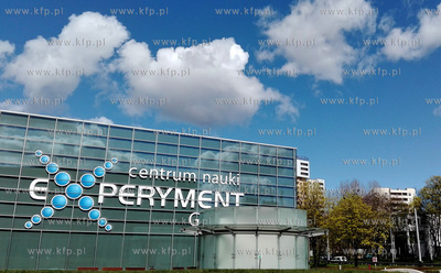Gdynia. Centrum nauki Experyment w Pomorskim Parku...