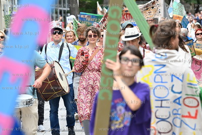 Marsz dla Zdrowia Psychicznego #poGodność i okazania...