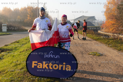 Biało-czerwony parkrun na terenie Parku Kulturowego...