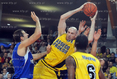 Sopot. Hala 100-lecia. Asseco Prokom pokonal w 5 meczu...