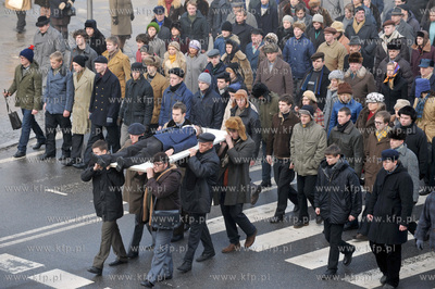 Realizacja filmu Czarny Czwartek na rogu ul. 10 Lutego...
