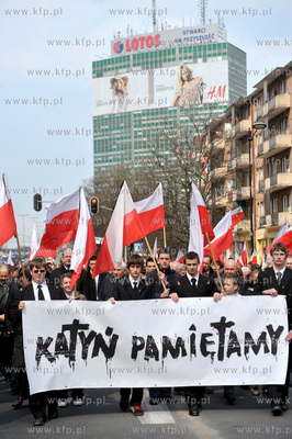 70 rocznica mordu w Katyniu. Marsz pamieci o Katyniu...