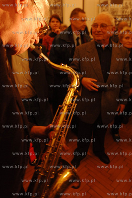 Gdanska Galeria Fotografii - wystawa "W strone jazzu"....