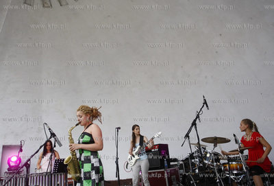 Gdynia. Plac Grunwaldzki.  Nail Quartet w ramach Ladies...