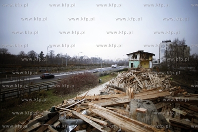 Gdańsk. Rozbiorki budynkow mieszkalnych przy ul. Marynarki...