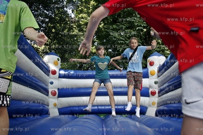 Plac De Gaulle'a w Gdansku Wrzeszczu. Piknik Rodziny...