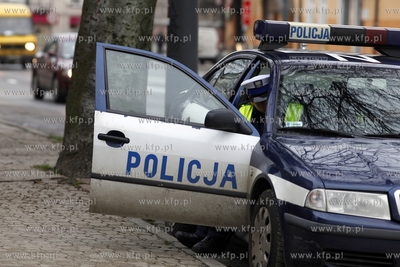 Kontrola policjantow ruchu drogowego stanu trzezwosci...