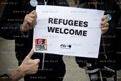 Gdańsk. Długi Targ. Manifestacja za przyjęciem uchodźców.
12.09.2015
fot....