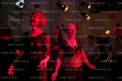 Sopot. Opera Leśna. Dancing Międzypokolenowy z okazji...