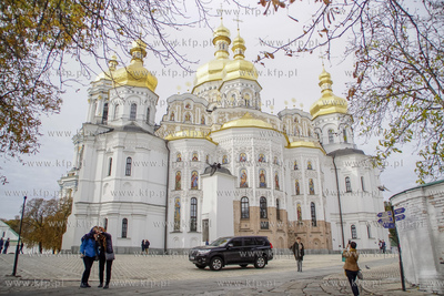 Kijów. Ławra Peczerska jest siedzibą ukraińskiego...