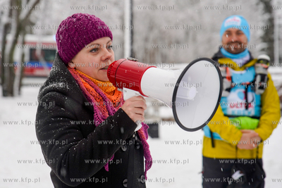 Gdynia Orłowo. Uczestnicy akcji Ultrakrew „Każdy...